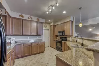 Photo #4: 6153213 Listing