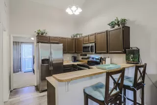 Photo #6: 6153292 Listing