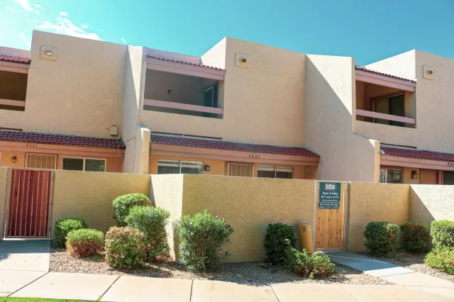 MLS: 6153367 Condo For Sale