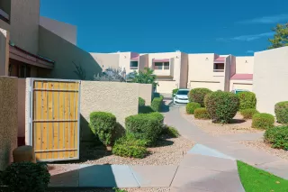 Photo #2: 6153367 Listing 