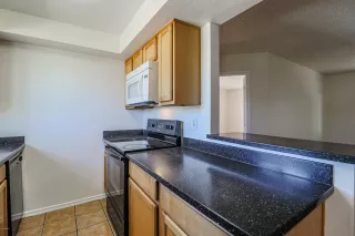 Photo #6: 6153378 Listing 