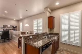 Photo #5: 6153428 Listing