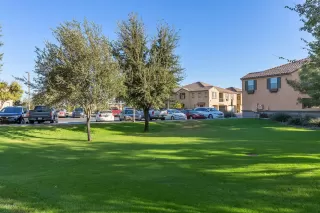 Photo #6: 6153538 Listing