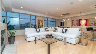 Photo #4: 6153652 Listing