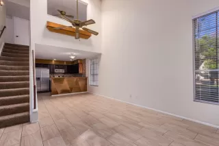 Photo #2: 6153671 Listing