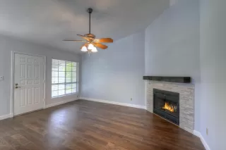 Photo #3: 6153815 Listing 