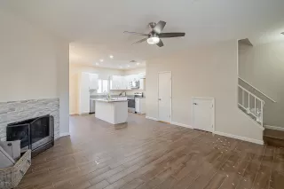 Photo #2: 6153914 Listing