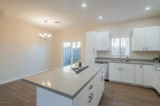 Photo #5: 6153914 Listing