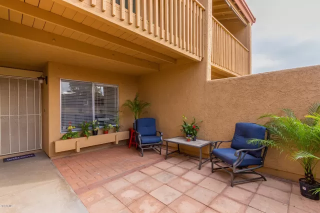 MLS: 6153940 Condo For Sale