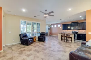 Photo #6: 6154096 Listing