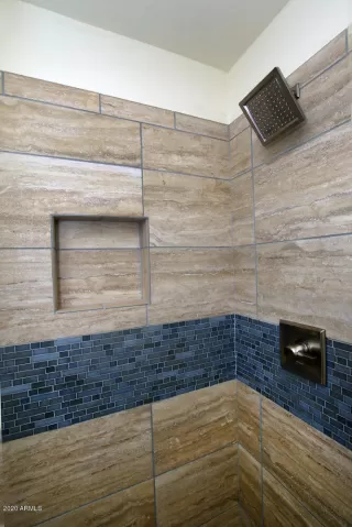 Photo #5: 6154137 Listing 