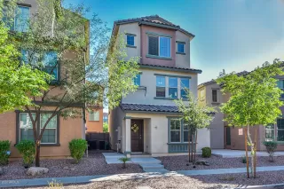 Photo #1: 6154212 Listing 