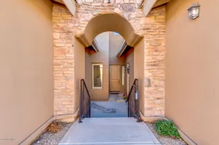 Photo #2: 6154218 Listing