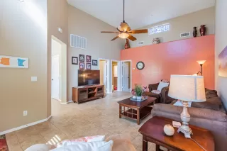 Photo #4: 6154427 Listing 