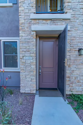 Photo #4: 6154555 Listing