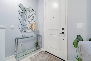 Photo #5: 6154555 Listing