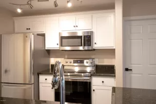 Photo #4: 6154773 Listing