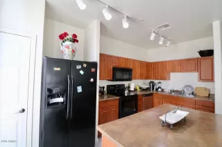 Photo #6: 6154918 Listing