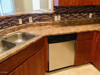 Photo #1: 6155138 Listing