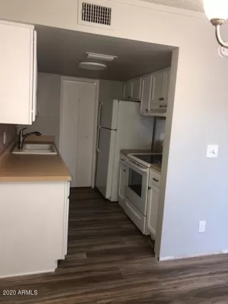 Photo #5: 6155171 Listing 