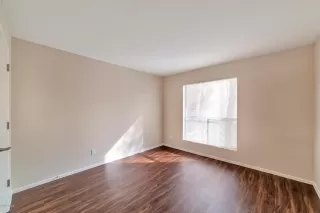 Photo #3: 6155209 Listing