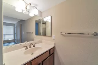 Photo #6: 6155209 Listing