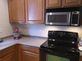 Photo #6: 6155306 Listing