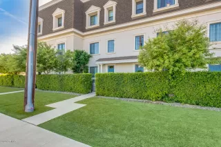 Photo #5: 6155360 Listing 