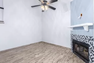 Photo #4: 6155467 Listing