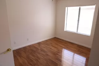 Photo #3: 6155649 Listing