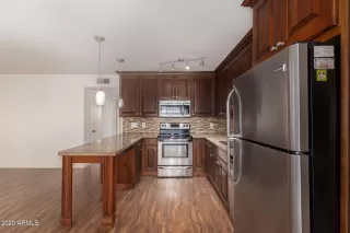 Photo #2: 6155904 Listing