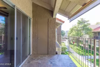 Photo #5: 6155904 Listing