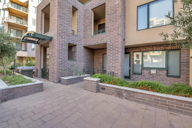 MLS: 6155970 Condo For Sale