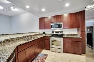 Photo #6: 6155970 Listing