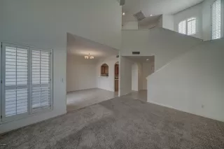 Photo #6: 6155977 Listing