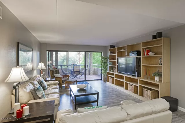 MLS: 6156028 Condo For Sale