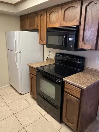 Photo #3: 6156075 Listing