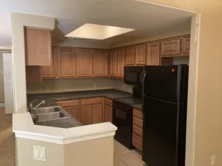 Photo #3: 6156257 Listing