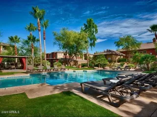 Photo #4: 6156574 Listing