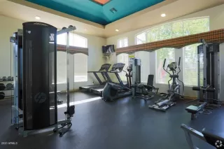 Photo #5: 6156574 Listing