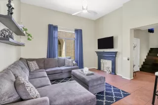 Photo #6: 6156789 Listing 