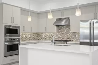 Photo #4: 6156805 Listing