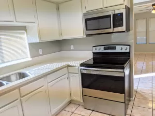 Photo #1: 6156892 Listing