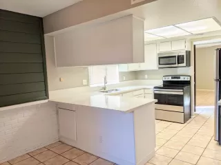 Photo #2: 6156892 Listing