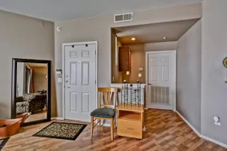 Photo #3: 6156937 Listing