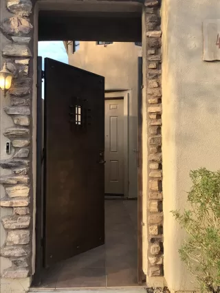 Photo #2: 6156991 Listing