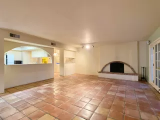 Photo #2: 6157254 Listing