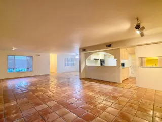 Photo #4: 6157254 Listing