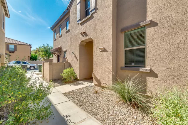 MLS: 6157294 Condo For Sale