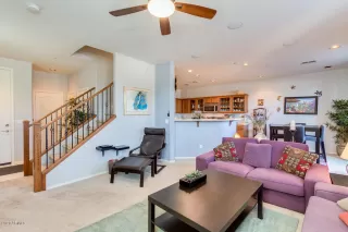 Photo #4: 6157294 Listing